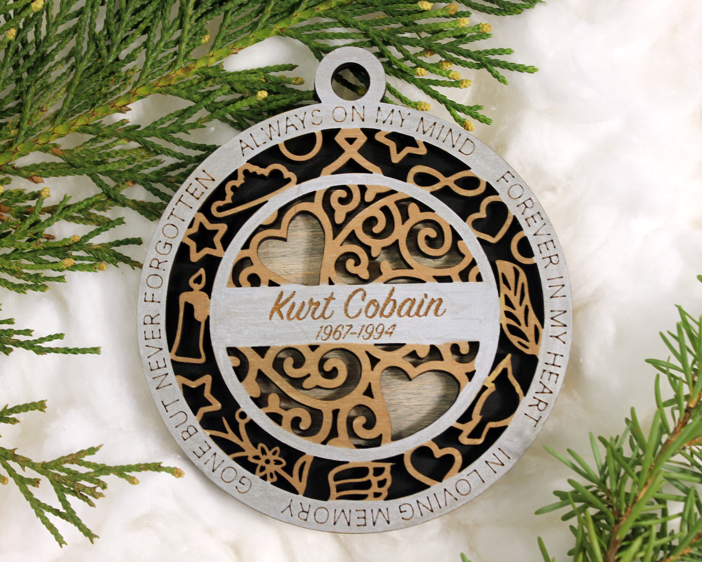 In Memory personalized ornaments