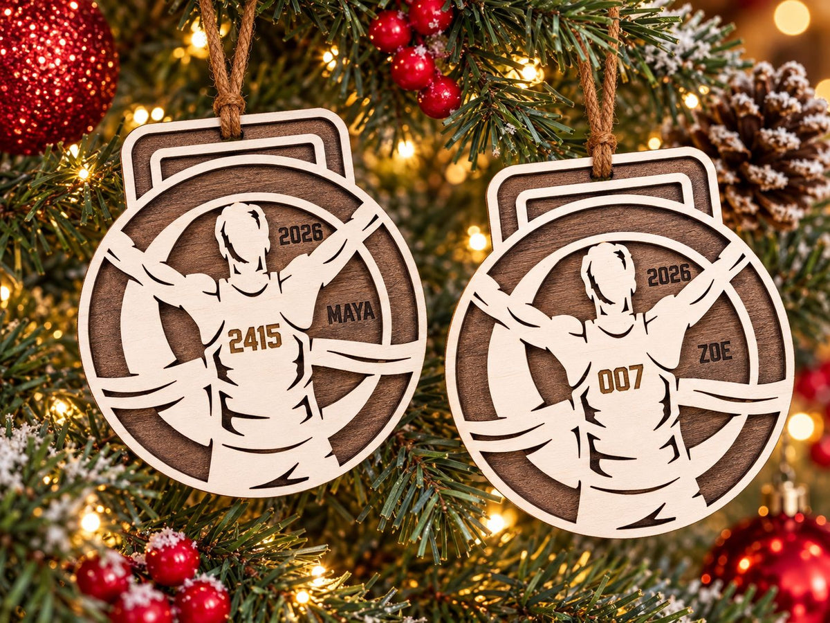 Runner Medal Ornament (Year Beside Head)